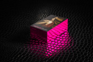 Leonardo Studio (Cold Foil, Hot Pink Foil, Hot Pink Foil Edges)